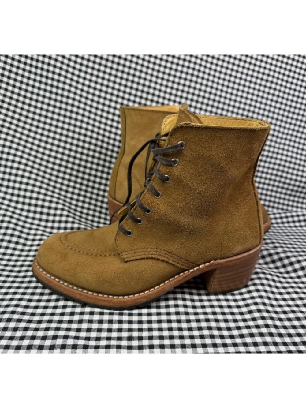 Red Wing Clara 3402 Olive Brown Mohave Suede Heeled Boots Moc Women 8 B Lace Up